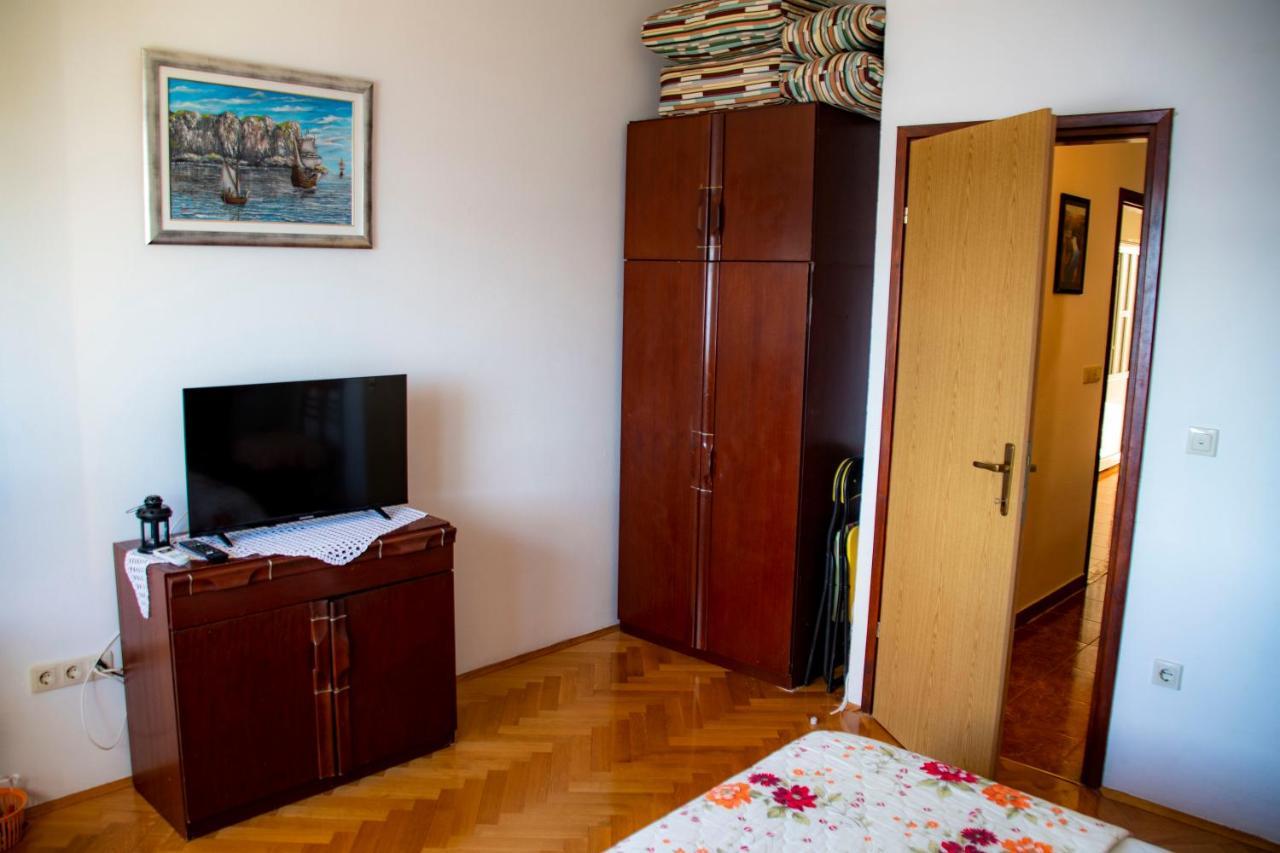 Apartments Lile By The Sea, Celina Zavode المظهر الخارجي الصورة